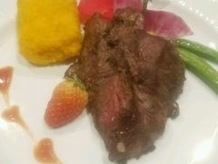 -绿茵阁(体育西分店)