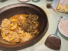 -鱼窝棚柴火铁锅炖(富山屯店)