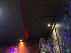 -加州红歌声宴KTV(白石洲店)