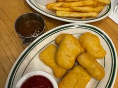 -菲滋意式餐厅(金华银泰城店)