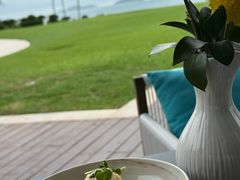 -三亚亚龙湾瑞吉酒店·宴悦Driftwood·游水海鲜·牛排·草坪·私人定制