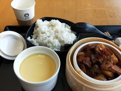 精炖牛肉饭-三千粉牛肉米粉(来客茂店)