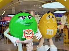 -m豆巧克力世界(上海世茂广场店)