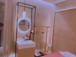-苑苑vbeauty科技美容SPA