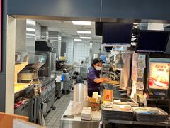 -麦当劳(朝阳路得来速店)