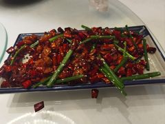 -胡记饭店(保工街店)