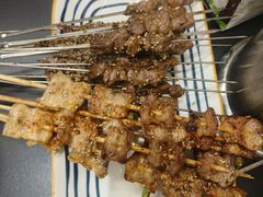 -许哥东北烧烤·铁丳烤串·宫后夹肉(繁花中心店)