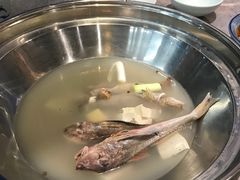 -船梆煮•蒸汽海鲜·炉火烤肉(五四广场店)