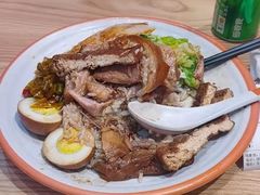 -瑞霖·隆江猪脚饭