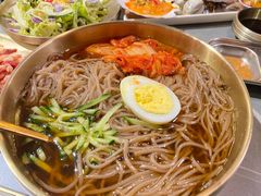 -围炉肉舍丹东海鲜烤肉·烤活鳗(步行街店)