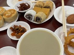 -聚德华天护国寺小吃(甜水园店)