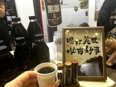 -上海跨国采购会展中心