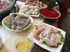 朱氏虾滑-朱氏胖子烂火锅(洪崖洞店)