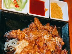 铁板牛肉-鑫日千里马朝鲜族小馆(总店)