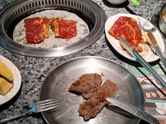 -阪尚皇·原切牛排·烤肉火锅自助(北京路店)