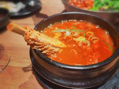 猪排泡菜汤-INSA Korean Bistro饮鲨韩食酒馆