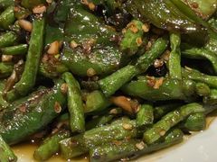 -吃饭皇帝大土家民族菜(正大广场店)