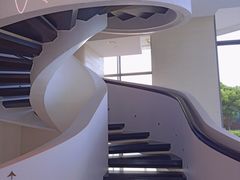 -瑰丽酒店·海吧·天际下午茶·现场DJ·天台酒吧