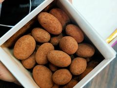 -Laderach 莱德拉(上海环贸iapm店)