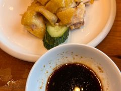 -侬佳蒸菜馆(听潮店)