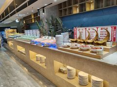 -锤头鲨毛肚海鲜烤肉自助餐厅(国购广场店)