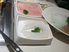 -海底捞火锅鲜切牛肉主题店(长寿路店)