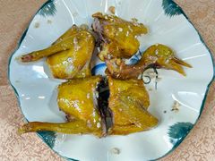 盐焗乳鸽-蒸坊黄鳝饭(骏丰大厦店)