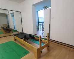 -吾之瑜生瑜伽普拉提学院