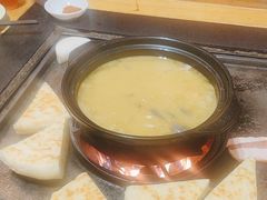-有一锅·野生菌黑山羊腊排骨火锅(古城北门店)