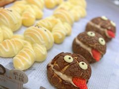 巧克力萌萌怪-CARINO BAKERY&CAFE(人广来福士店)