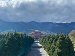 -三塔倒影公园