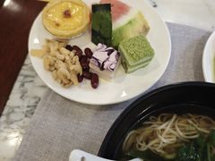 -上海尊茂酒店
