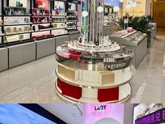 -百联奥特莱斯广场(南京店)