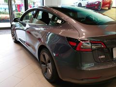 -TESLA 特斯拉(上海太古汇体验店)