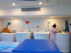 -马博士婴幼儿游泳馆(广安门旗舰店)