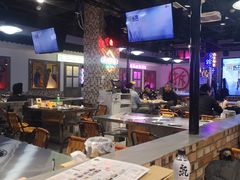 -马路牙子烧烤音乐酒馆(望京店)