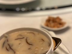 浓汤花椒竹鸡丝羹-明阁 Ming Court(广州朗豪酒店)