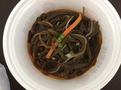 酸辣海带丝-老妈米线(港龙店)