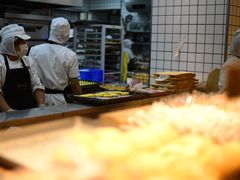 -鲍师傅糕点(江苏路店)