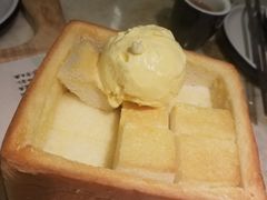 面包诱惑-绿茶餐厅(深南广场万科店)
