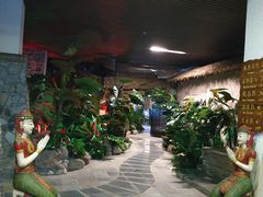 -泉城欧乐堡戏水湾艺术养生温泉