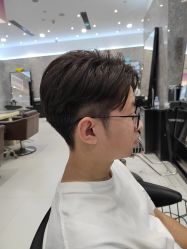 点击看大图 -TONI&GUY