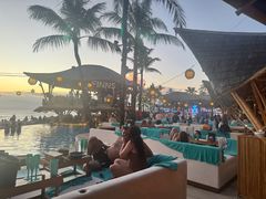 -FINNS Beach Club