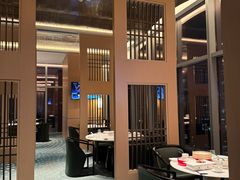 -海湾壹品中餐厅(远大购物中心店)