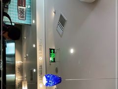 -The Habit Burger Grill 哈比特汉堡(世博店)