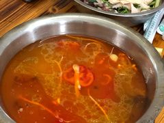 -周良天山牛杂城(天山路总店)