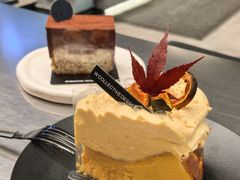 -W COLLECTIVE  DESSERT SHOP
