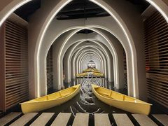 -涨巢·潮玩水疗局