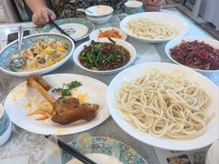 -汗腾格里·风味餐厅(新疆驻京办店)