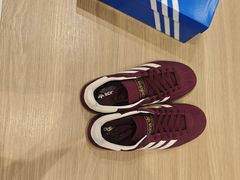 -adidas(滔搏新城吾悦广场店)